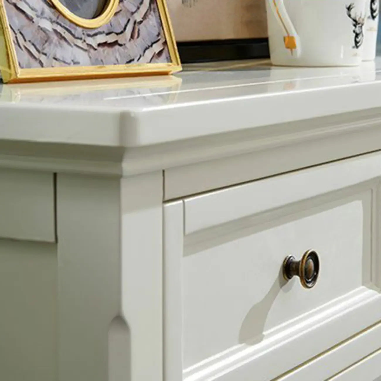 Contemporary White Wooden Double Dresser for Bedroom Use