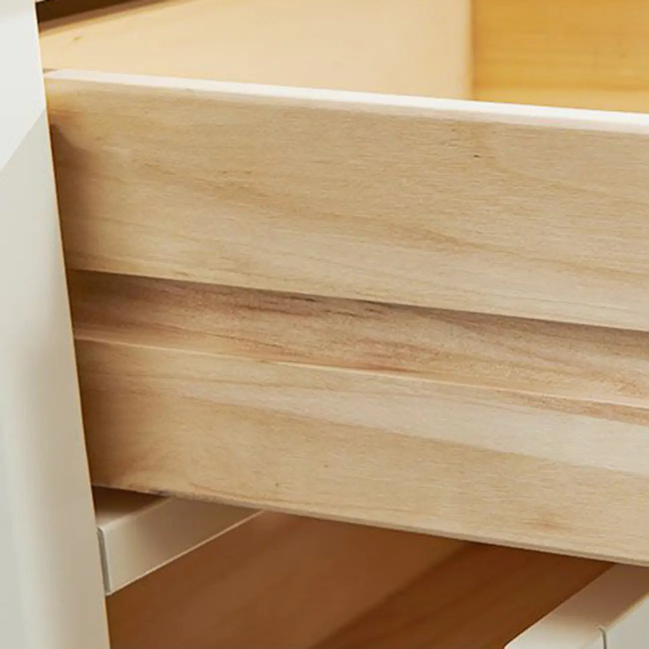 Contemporary White Wooden Double Dresser for Bedroom Use