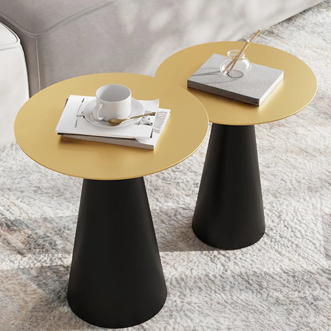 Modern Black Metal Round End Table for Living Room