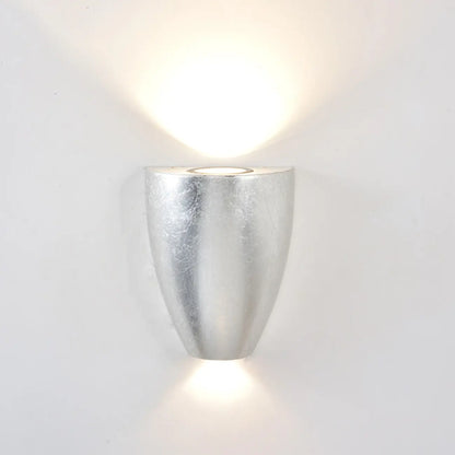 Modern Black Wall-Mounted LED Vanity Light for Bathroom