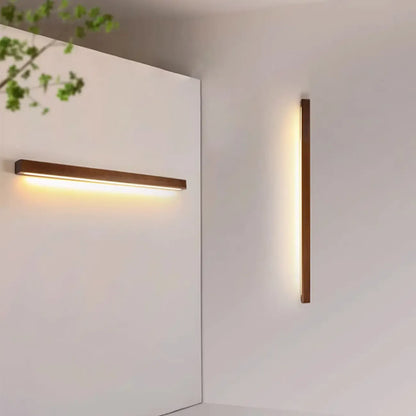 Indoor Minimalist Wooden Linear LED Wall Light