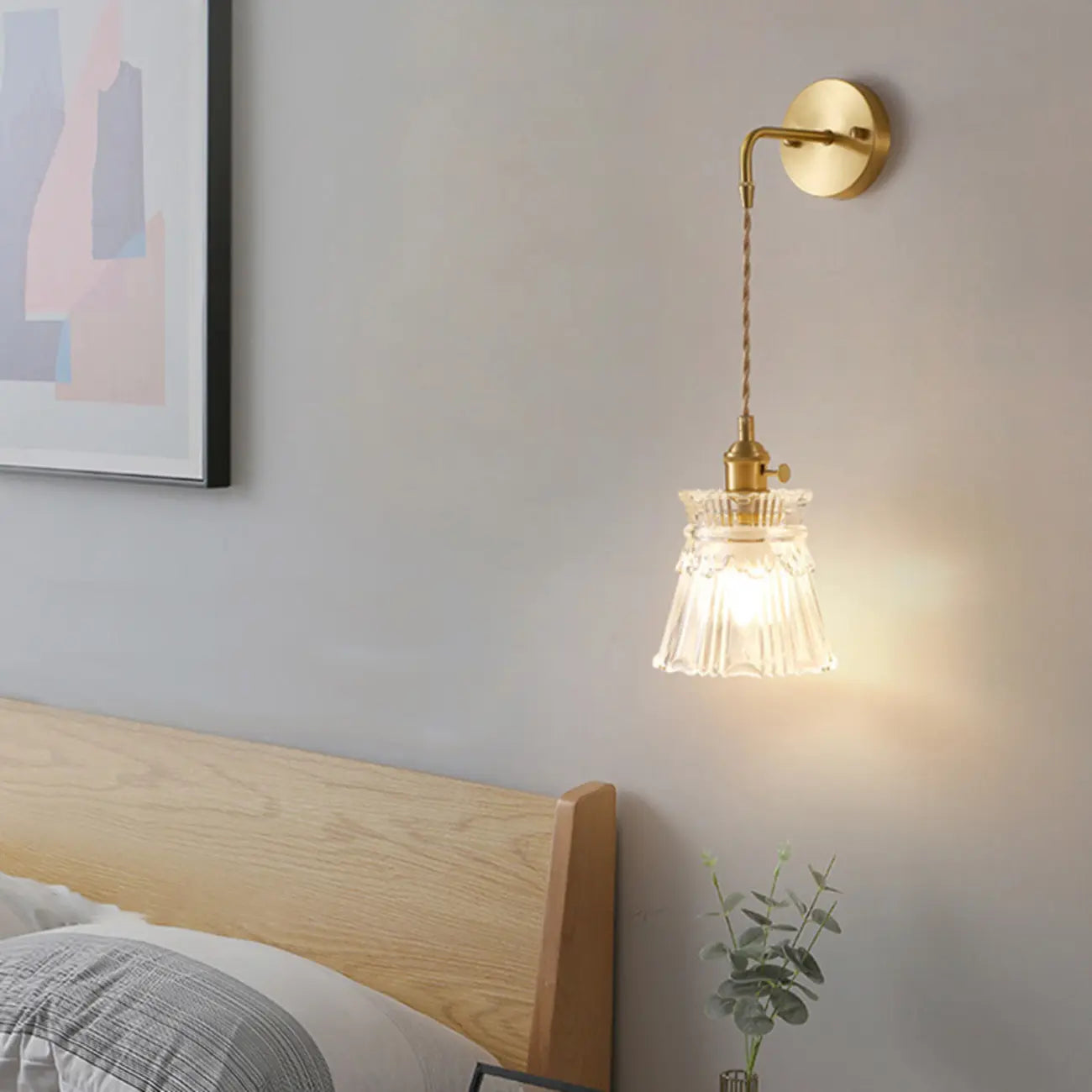 Elegant Cylinderial Gold Glass Wall Sconce