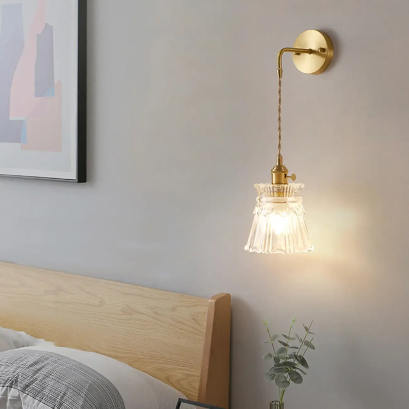 Elegant Cylinderial Gold Glass Wall Sconce