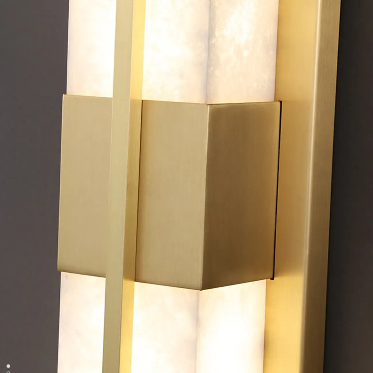 Modern Art Alloy Rectangular Wall light