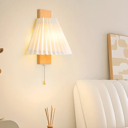 Modern Pleated Wall Sconce with Pull Chain for Living Room