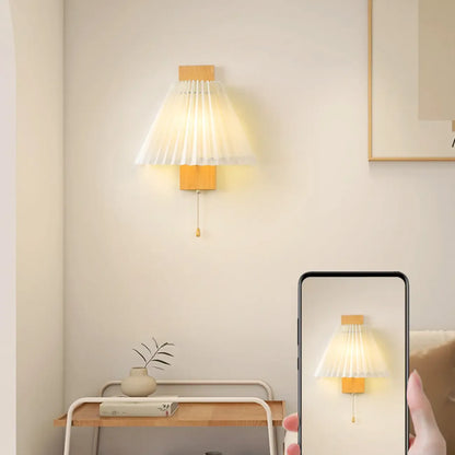 Modern Pleated Wall Sconce with Pull Chain for Living Room