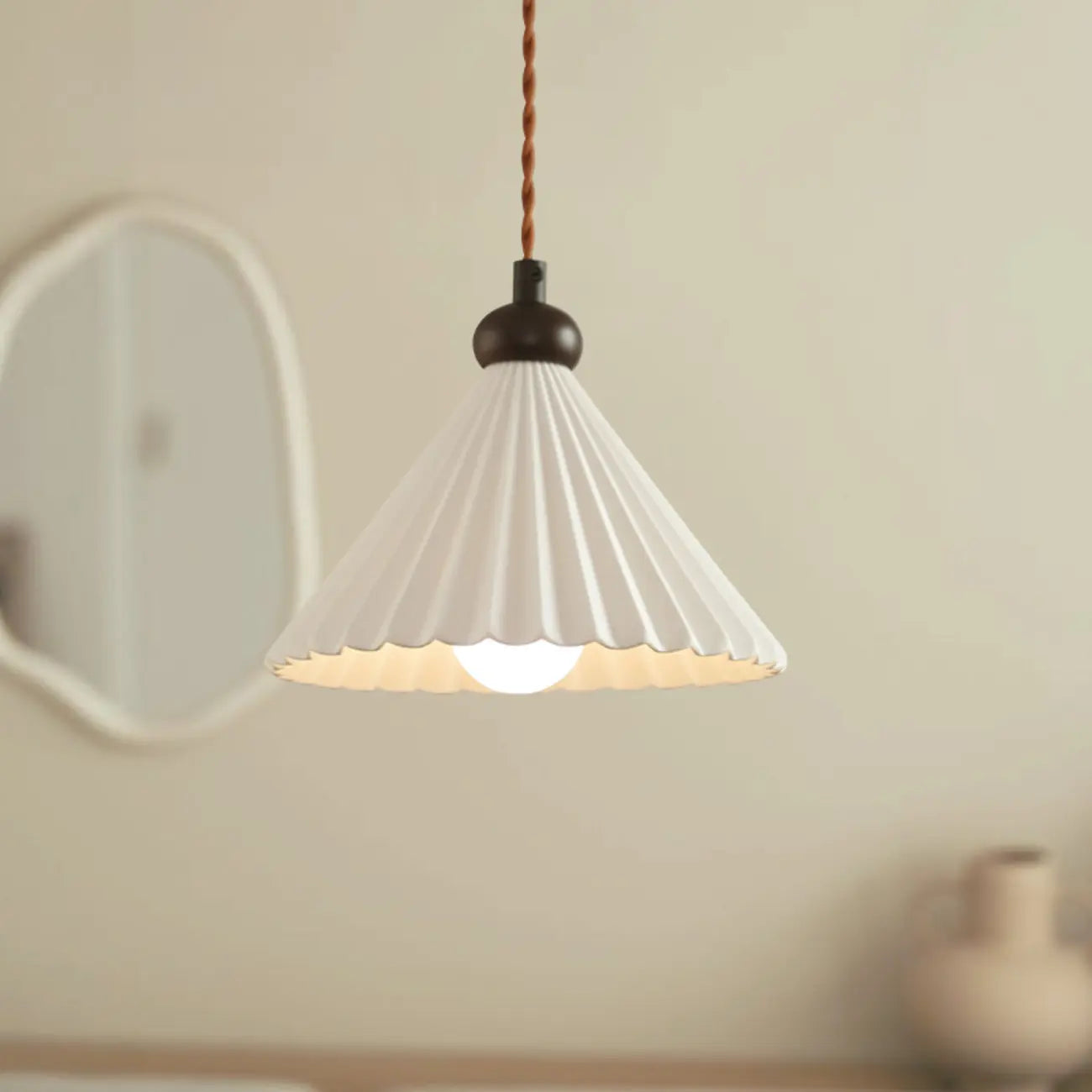 Adjustable Chic Ceramic Cone LED Pendant Light for Indoor