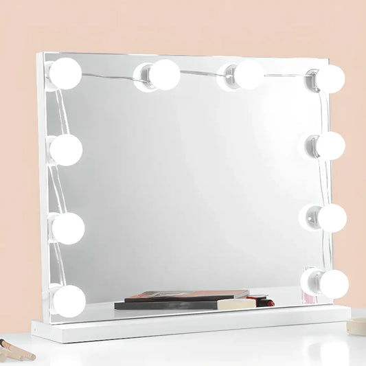 Modern Plastic LED Plug-In Vanity Light for Indoor Use