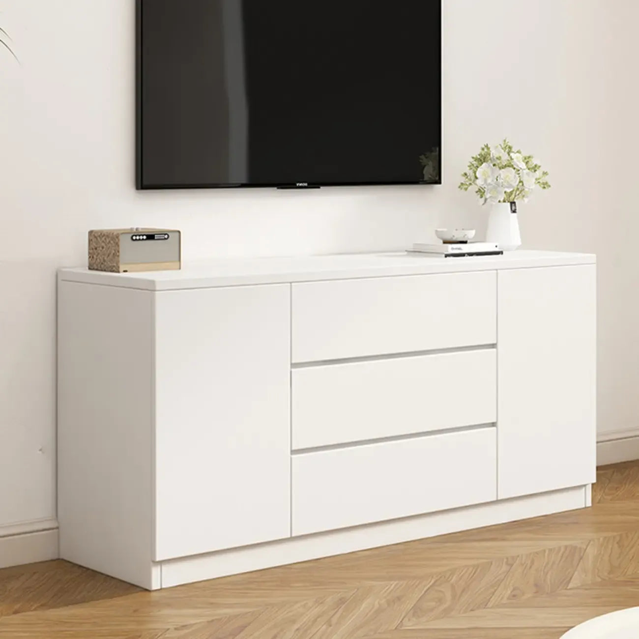 Modern Wooden TV Stand with Shelves and Cabinets