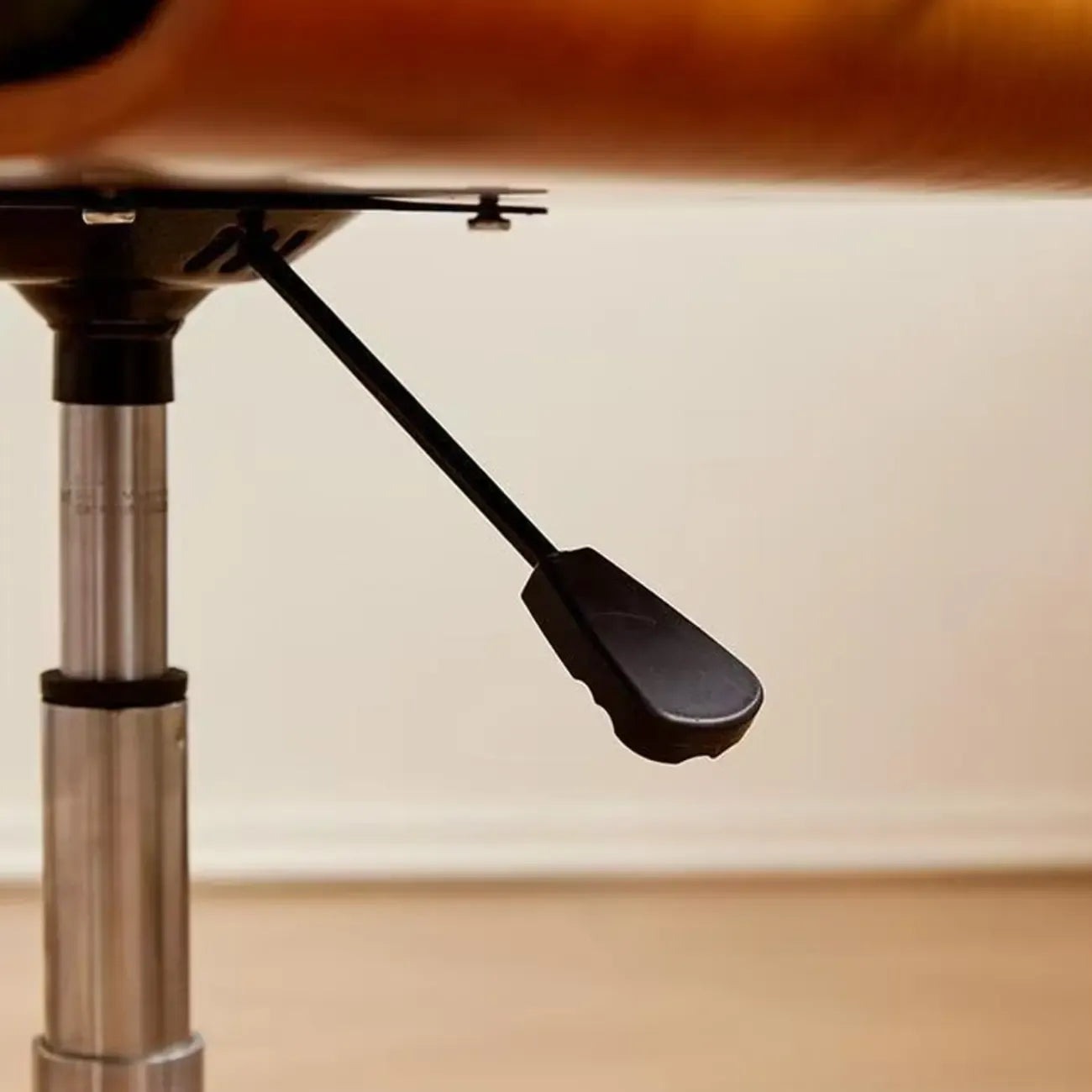 Modern Green Fabric Ergonomic Swivel Office Chair