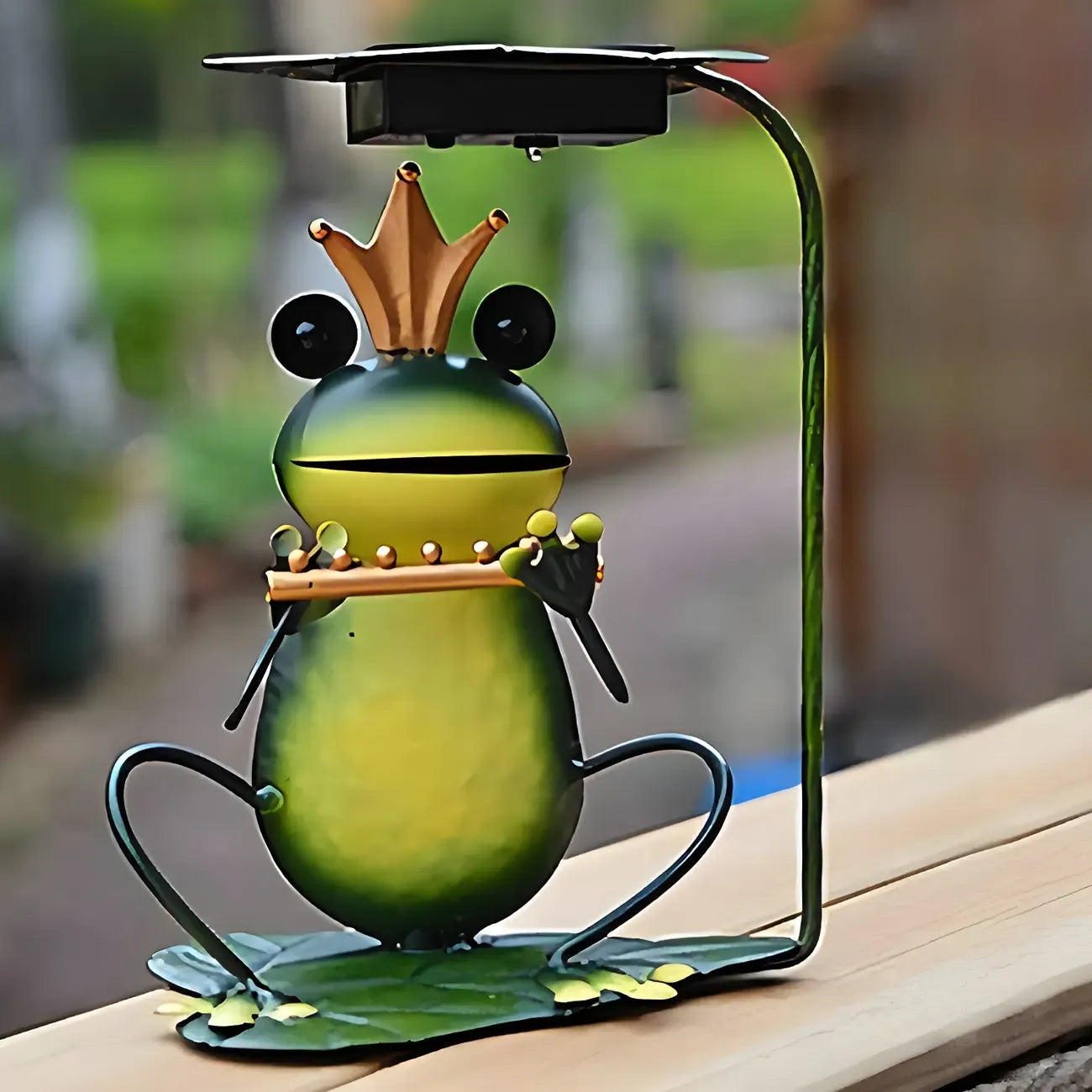 Solar Metal Quirky Frog Musician Landscape Lighting